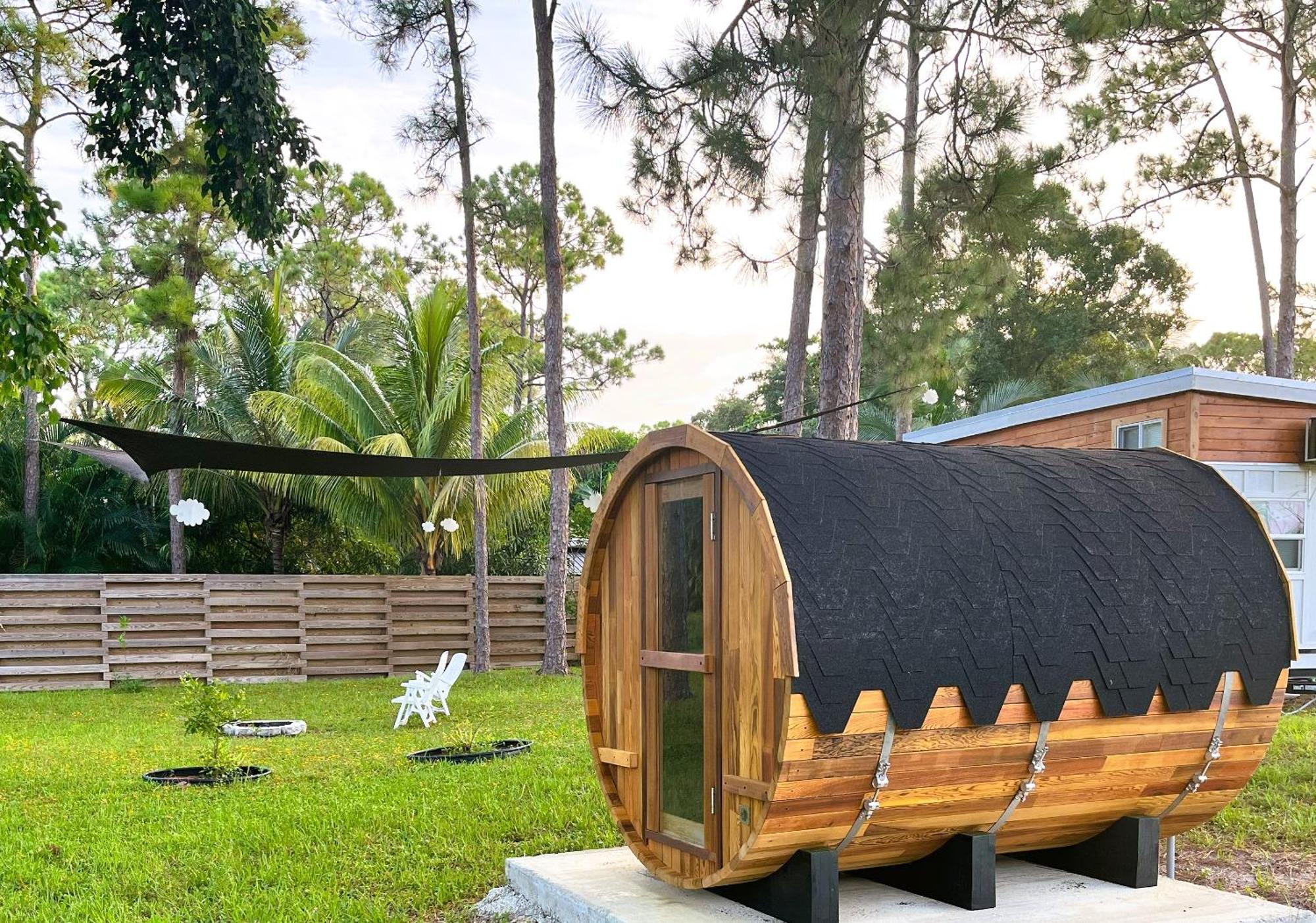 Summer Tiny House West Palm Beach Buitenkant foto